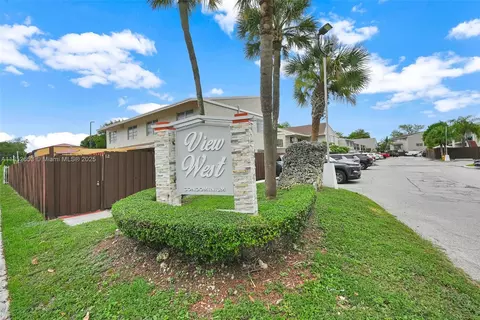 15655 SW 82nd Cir Ln #5-12, Miami, FL 33193