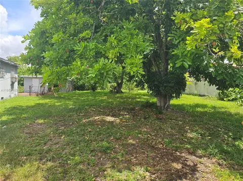 0 E 52, Hialeah, FL 33013 photo 2