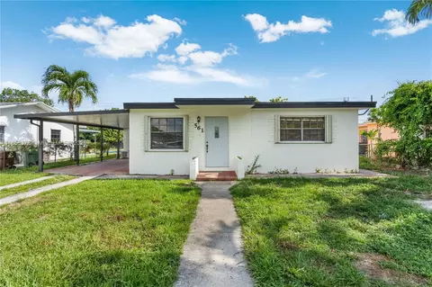 561 E 62nd St, Hialeah, FL 33013 photo 1