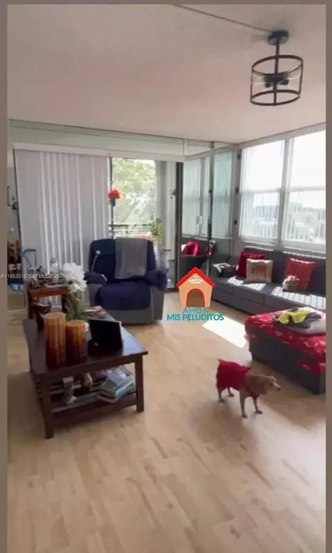 1100 Saint Charles Pl #504, Pembroke Pines, FL 33026