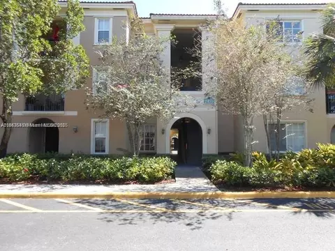 2433 Centergate Dr #204, Miramar, FL 33025