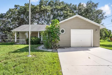 2838 SEagle Dr, Port Saint Lucie, FL 34984