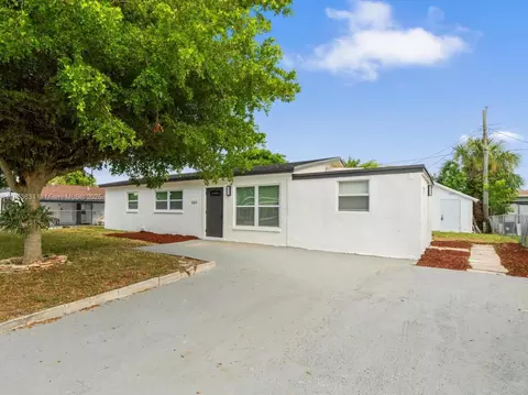 664 NW 21st St, Pompano Beach, FL 33060