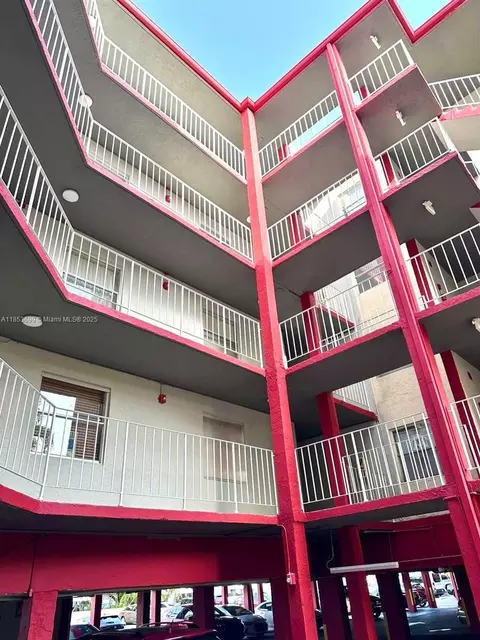 1750 W 46th St #535, Hialeah, FL 33012