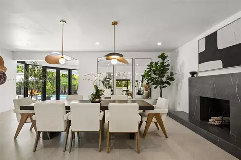 Dining - 251 E Shore Dr E, Miami, FL 33133 photo 6 of 6