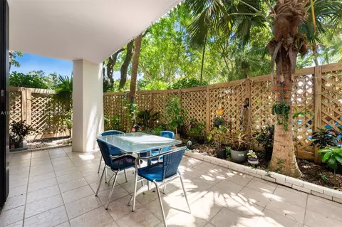 2000 Towerside Ter #308, Miami, FL 33138