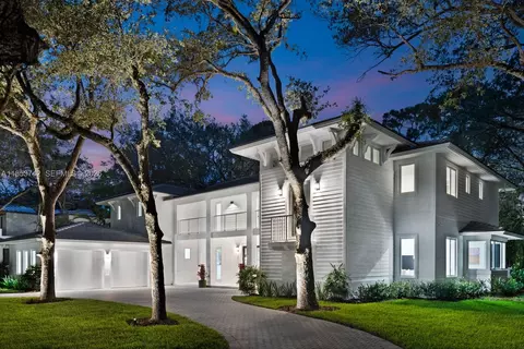 5835 SW 81st St, South Miami, FL 33143