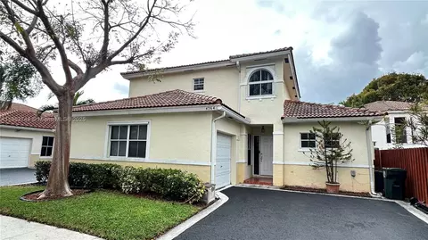 4764 NW 6th Pl, Coconut Creek, FL 33063