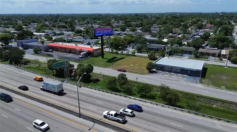 43 NW Nn Nw 167th St, Miami Gardens, FL 33055