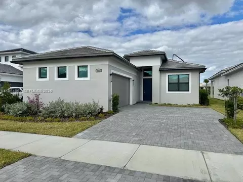 8623 SW Cantante Way, Port St Lucie, FL 34987