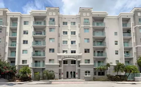 6001 SW 70th St #631, South Miami, FL 33143