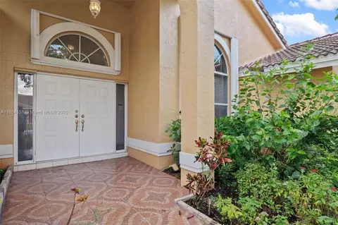 Entry Way - 4635 NW 99th Ln, Coral Springs, FL 33076 photo 1 of 1
