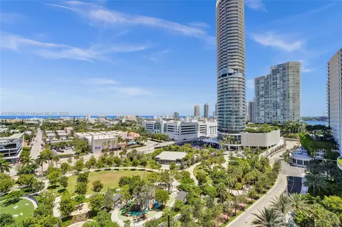 650 West Ave #1408, Miami Beach, FL 33139