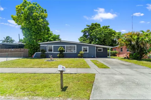 3760 SW 47th Ave, West Park, FL 33023
