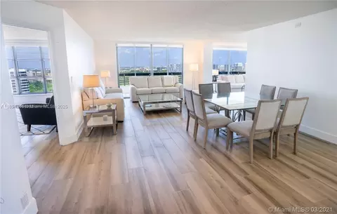 3530 Mystic Pointe Dr #2509, Aventura, FL 33180
