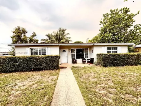3351 NW 175th St, Miami Gardens, FL 33056