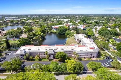 2850 Forest Hills Blvd #114, Coral Springs, FL 33065