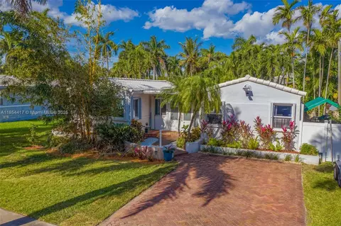 955 Van Buren St, Hollywood, FL 33019