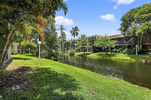 2921 SW 87th Ave #502, Davie, FL 33328