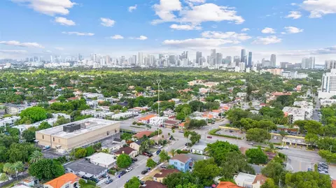 1701 SW 21st St, Miami, FL 33145