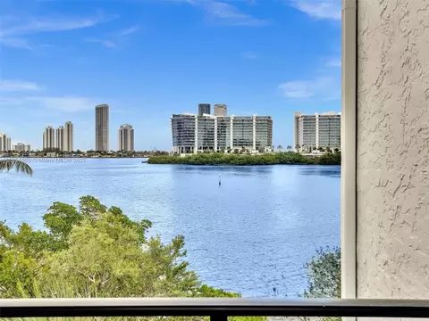 3255 NE 184th St #12406, Aventura, FL 33160