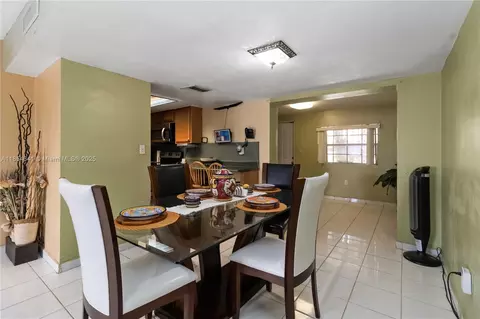Dining - 765 W 80th St, Hialeah, FL 33014 photo 1 of 2
