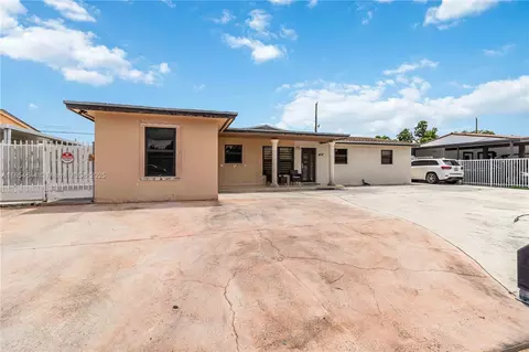 18001 NW 42nd Pl, Miami Gardens, FL 33055