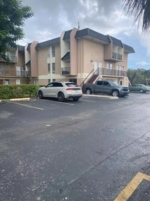 3901 SW 109th Ave #9C, Miami, FL 33165