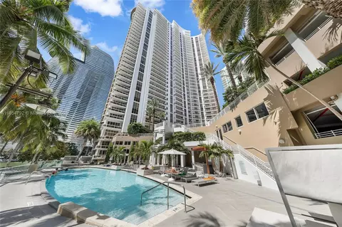 901 Brickell Key Blvd #3002, Miami, FL 33131