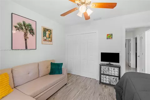 7417 Twin Sabal Dr, Miami Lakes, FL 33014 photo 18