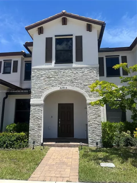 22913 SW 99th Ave, Cutler Bay, FL 33190