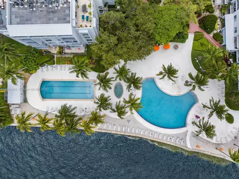 650 NE 64th St #G304, Miami, FL 33138