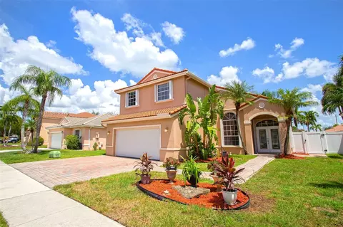 18701 NW 11th St, Pembroke Pines, FL 33029