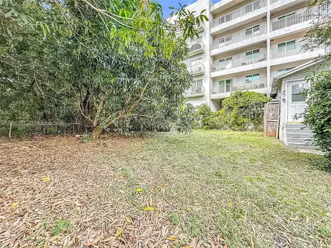 Exterior - 796 NE 85th St, Miami, FL 33138 photo 6 of 6