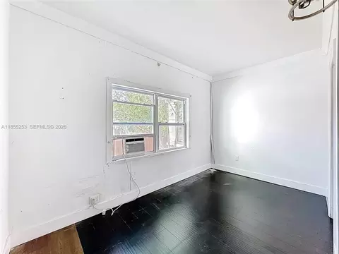 Bedroom - 796 NE 85th St, Miami, FL 33138 photo 4 of 13