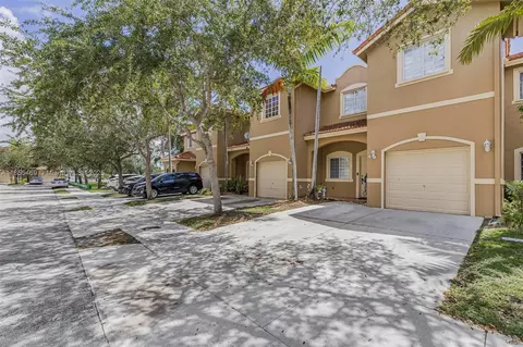 Exterior - 21445 SW 85th Path, Cutler Bay, FL 33189 photo 2 of 5