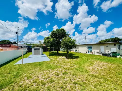 Exterior - 115 W 37th St, Hialeah, FL 33012 photo 1 of 5