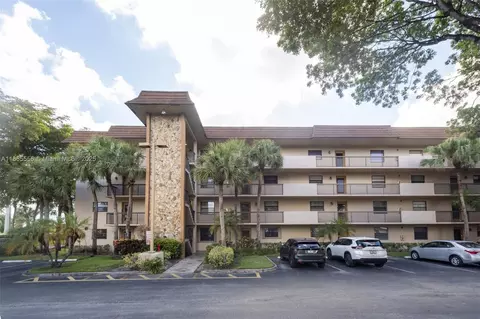 4965 E Sabal Palm Blvd #303, Tamarac, FL 33319