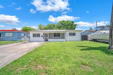 3241 SW 66th Ave, Miramar, FL 33023