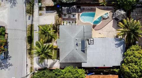 3715 SW 29th St, Miami, FL 33134