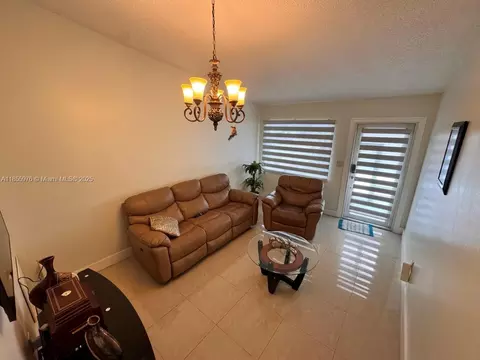 Living - 11425 NW 87th Pl, Hialeah Gardens, FL 33018 photo 2 of 2