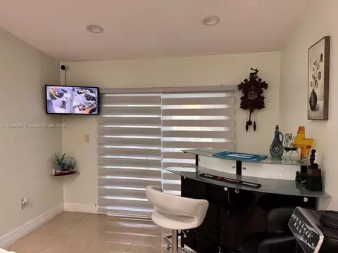 Other - 11425 NW 87th Pl, Hialeah Gardens, FL 33018 photo 4 of 7