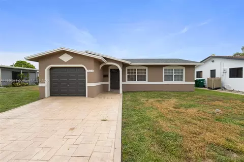 7309 NW 60th St, Tamarac, FL 33321