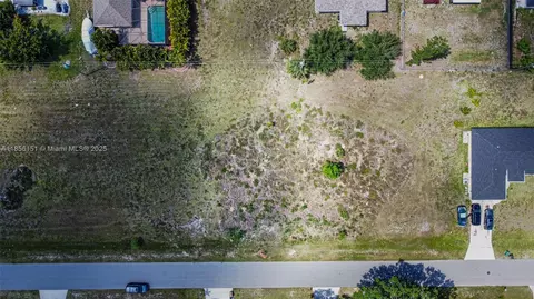 309 NW 4th Ter, Cape Coral, FL 33993