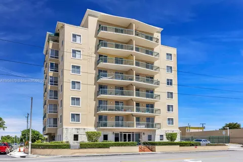 2501 Douglas Rd #606, Miami, FL 33133