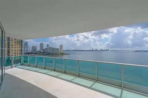 1331 Brickell Bay Dr #1201, Miami, FL 33131