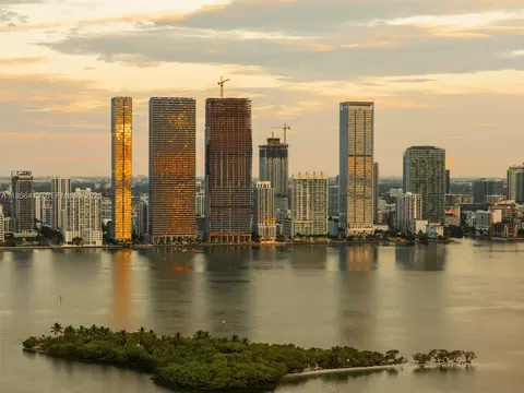 View/Area - 700 NE 24th St #2704, Miami, FL 33137 photo 11 of 13