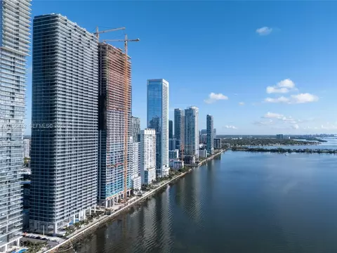 View/Area - 700 NE 24th St #2704, Miami, FL 33137 photo 12 of 13