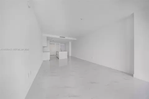 Living - 700 NE 24th St #2704, Miami, FL 33137 photo 5 of 8