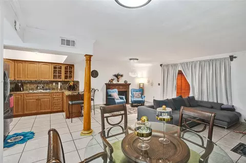 Dining - 6925 W 3rd Ave, Hialeah, FL 33014 photo 2 of 2